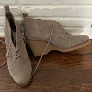 White Mountain Wedge Booties